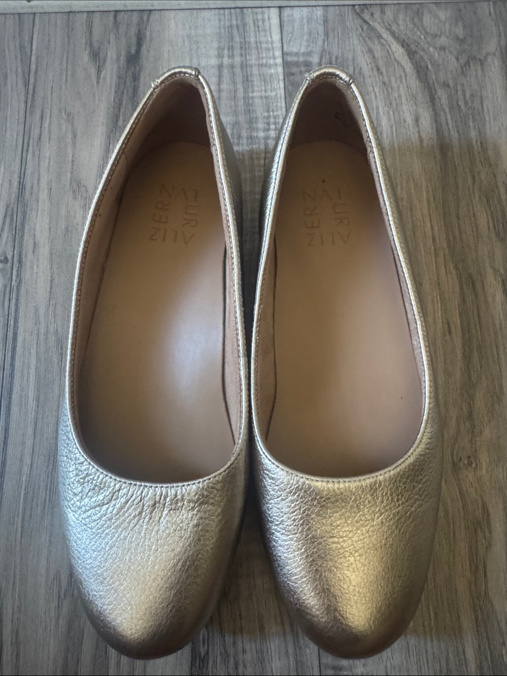 Naturalizer Metallic Gold Slip-On Ballet Flats 7 Leather